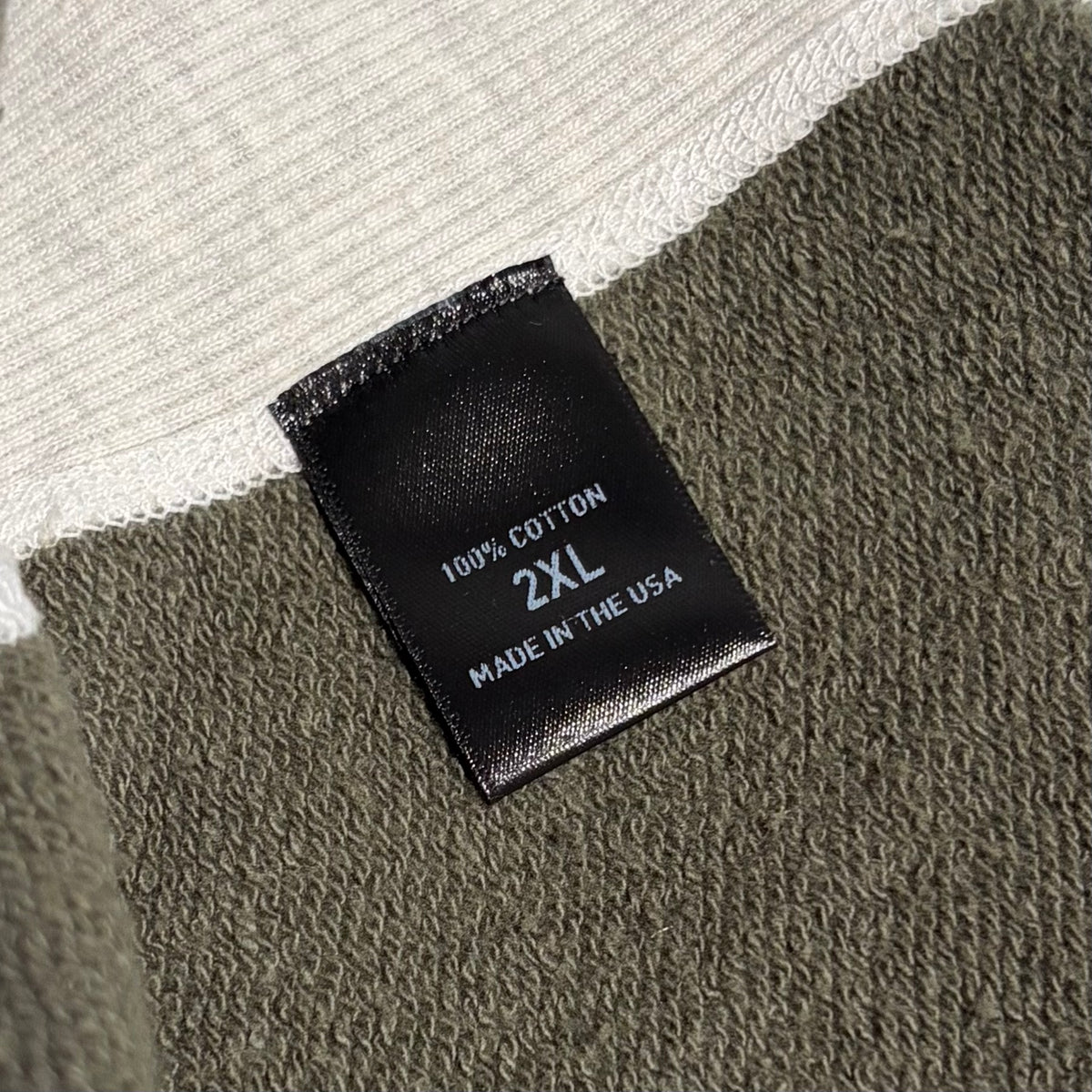 GV Gallery Color Block Crewneck Multicolor