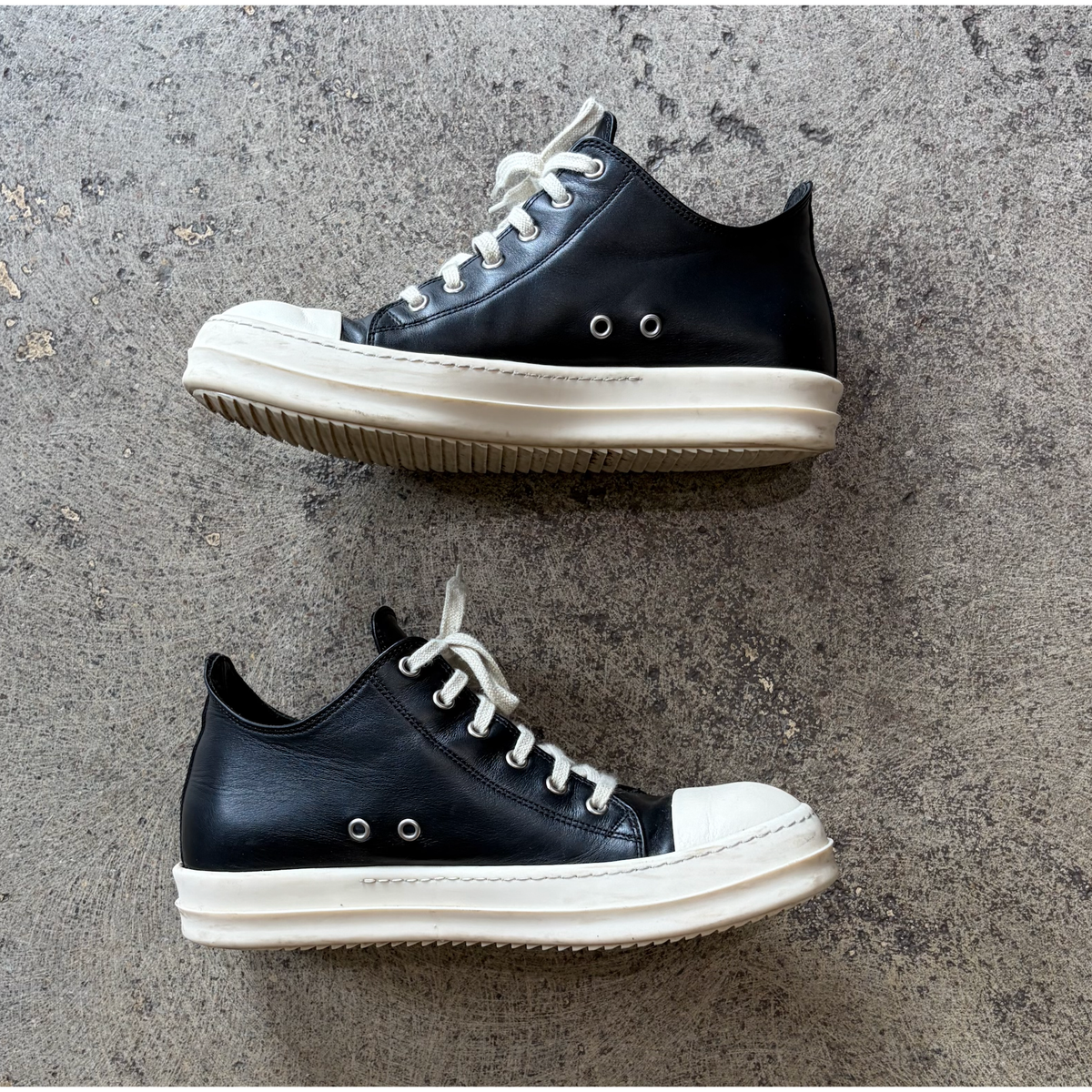 Rick Owens Low Leather Sneakers Black Milk