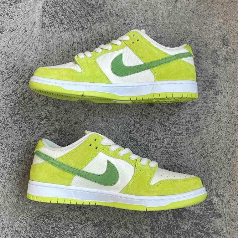 Nike SB Dunk Low Green Apple