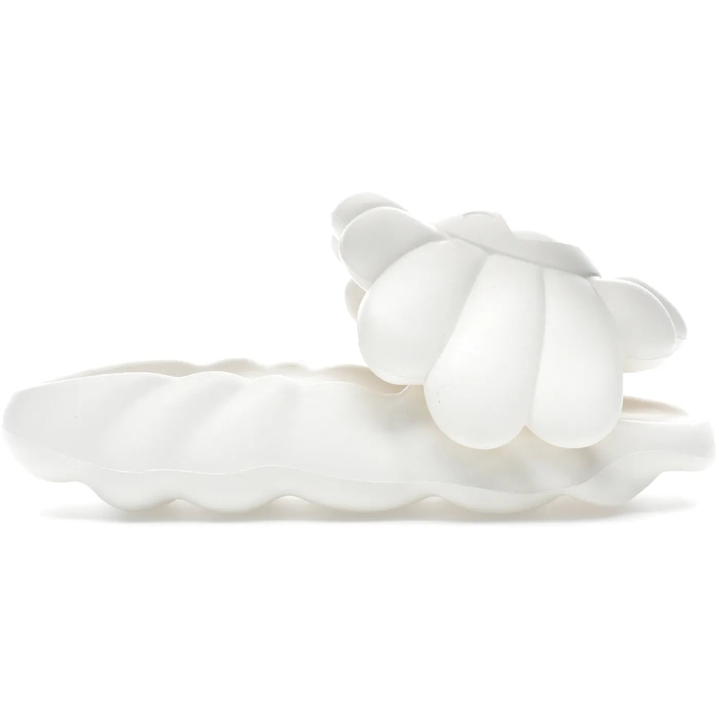 Takashi Murakami Ohana Full-Bloom Slide Star White