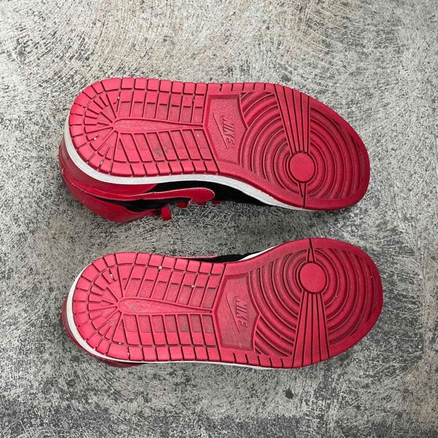 Jordan 1 Retro Banned (B-Grade) (2011)