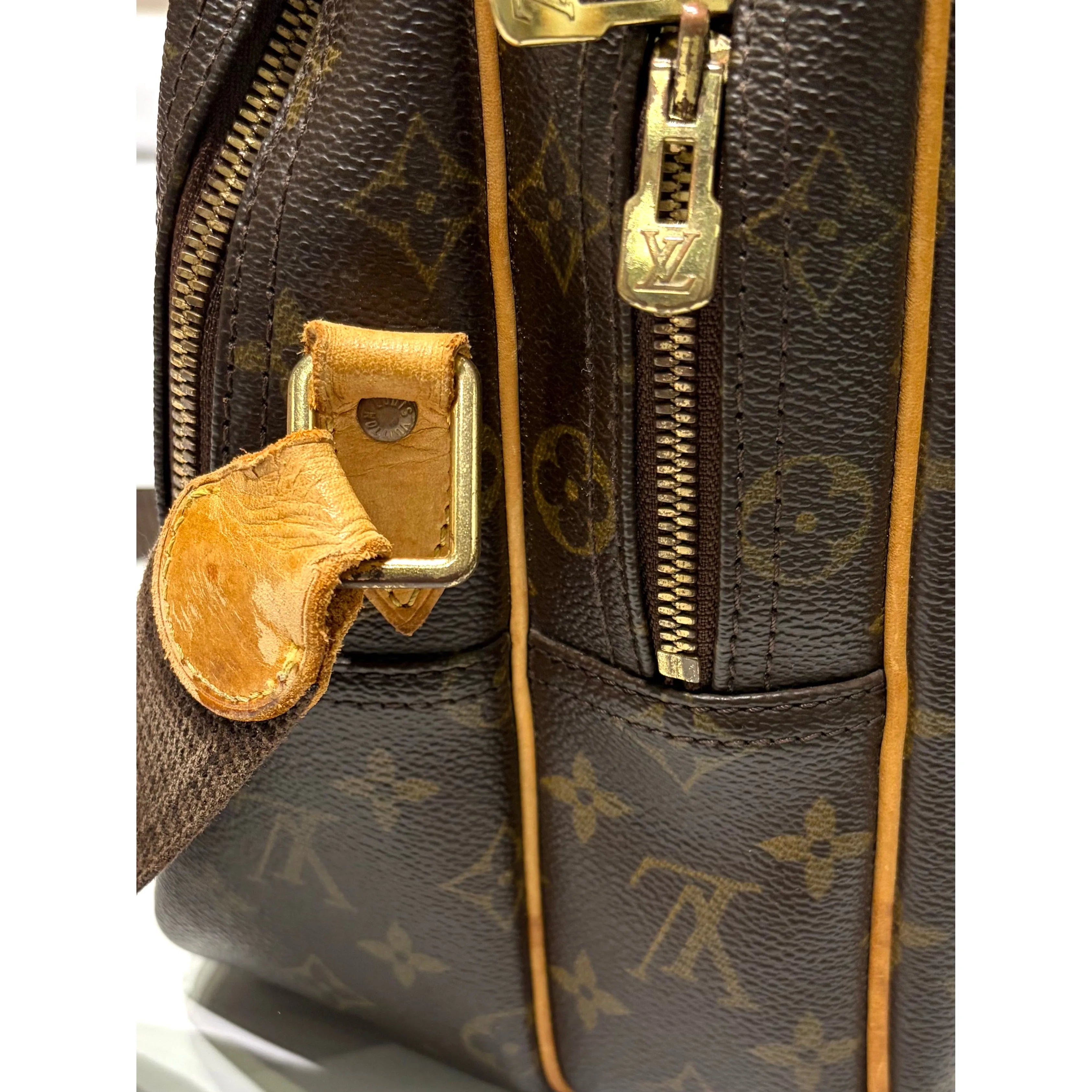 Louis Vuitton Monogram Reporter GM Brown Vintage