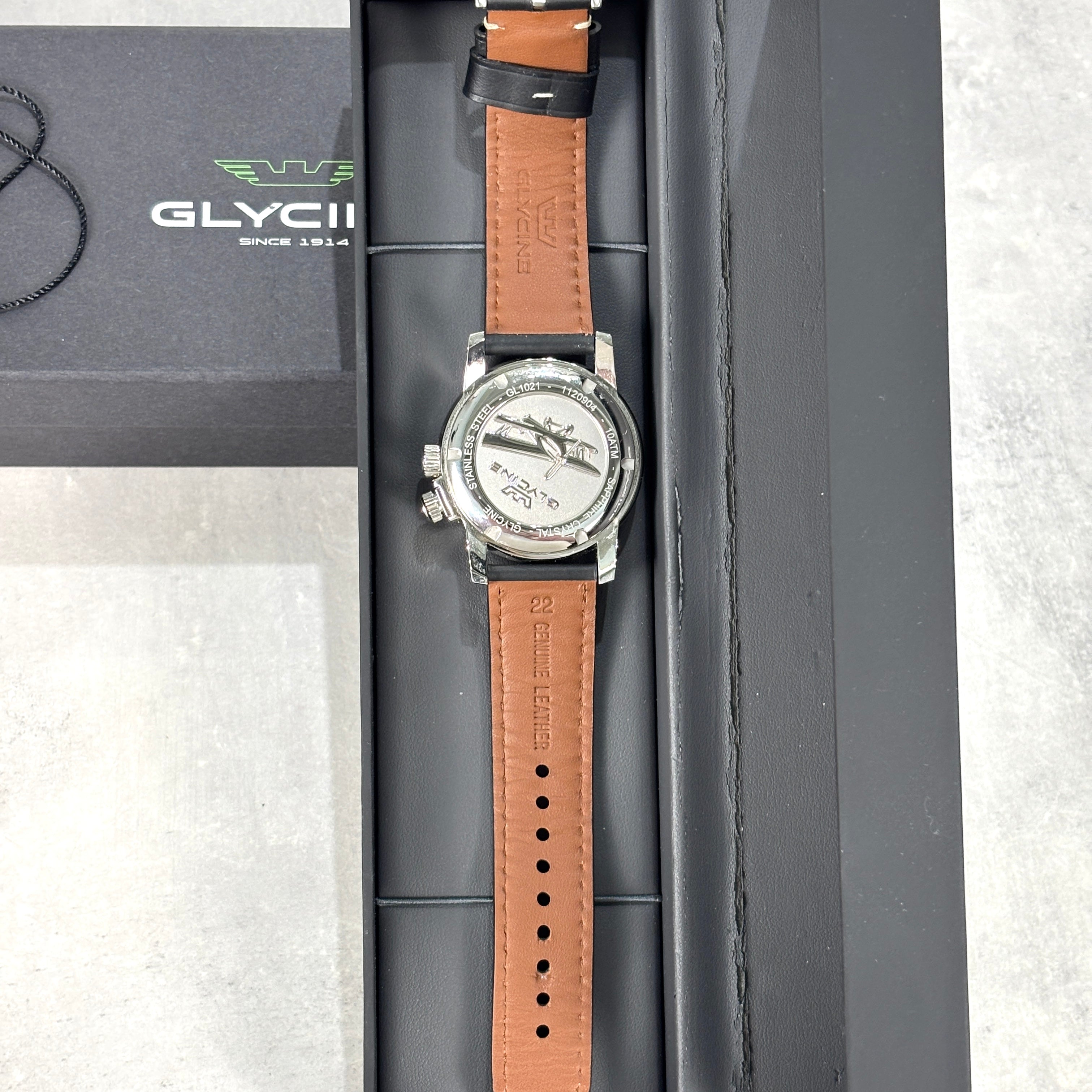 Glycine GL1021 Airman 42 mm Quartz Men's Watch