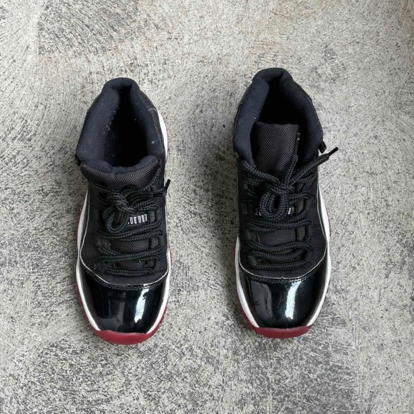 Jordan 11 Retro Playoffs Bred (2019) (GS)