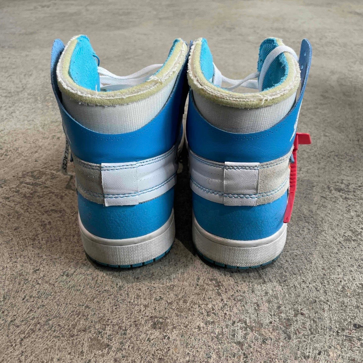 Jordan 1 Retro High Off-White University Blue