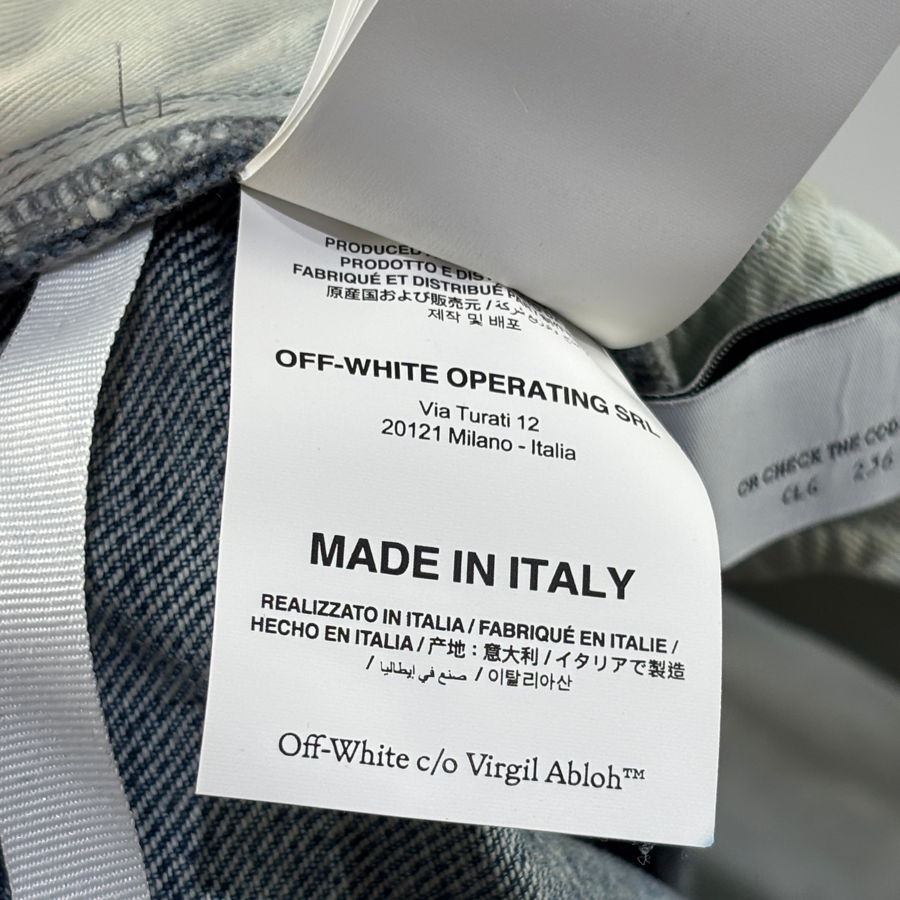 Off-White Diagonal Pocket Distress Skinny Jeans Blue