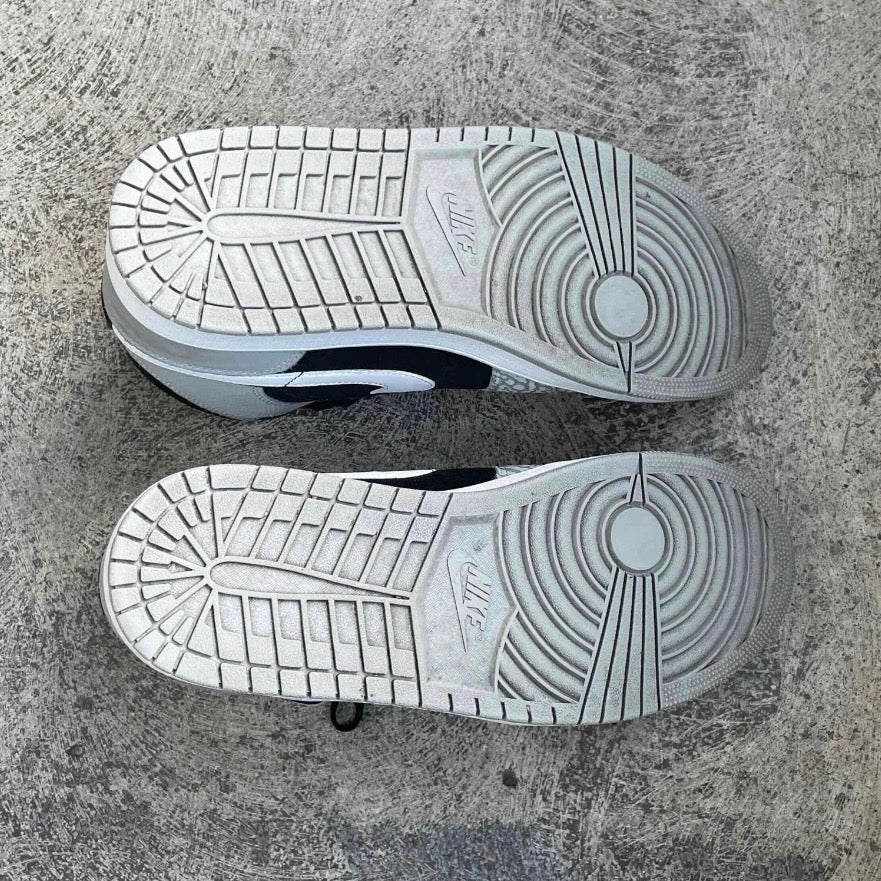 Jordan 1 Mid SE Elephant Print