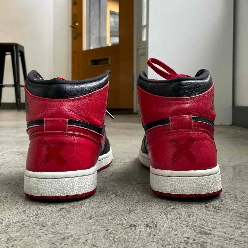 Jordan 1 Retro Banned (B-Grade) (2011)