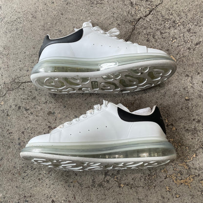 Alexander McQueen Oversized Clear Sole Black