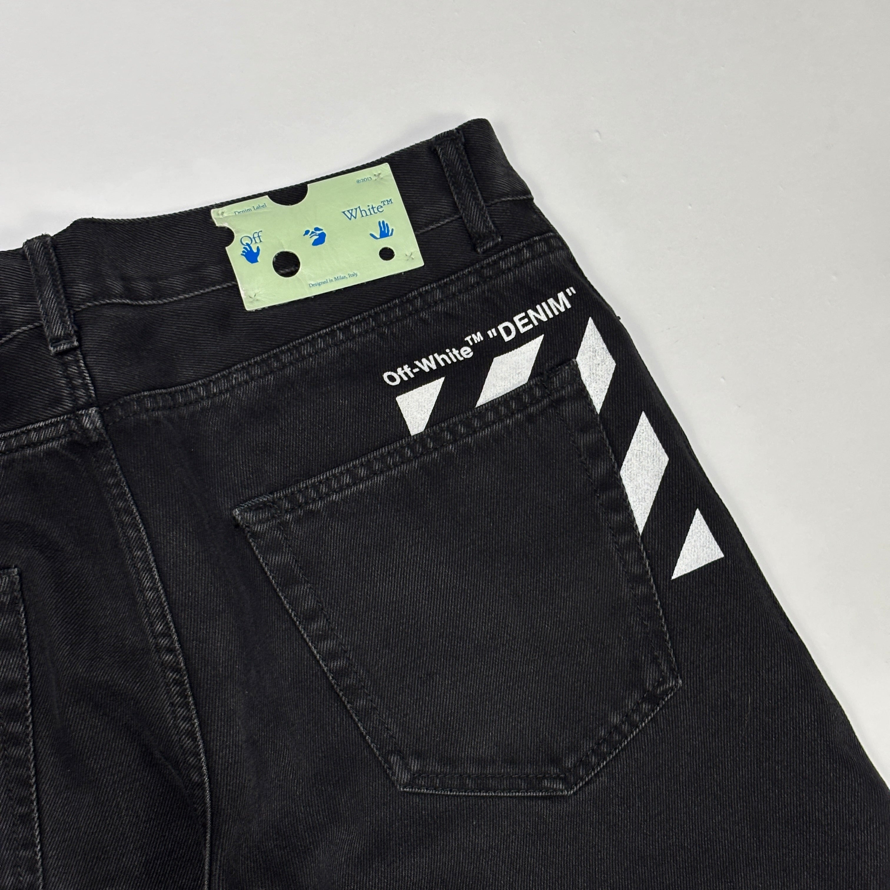 Off-White Diagonal Pocket Skinny Jeans Black