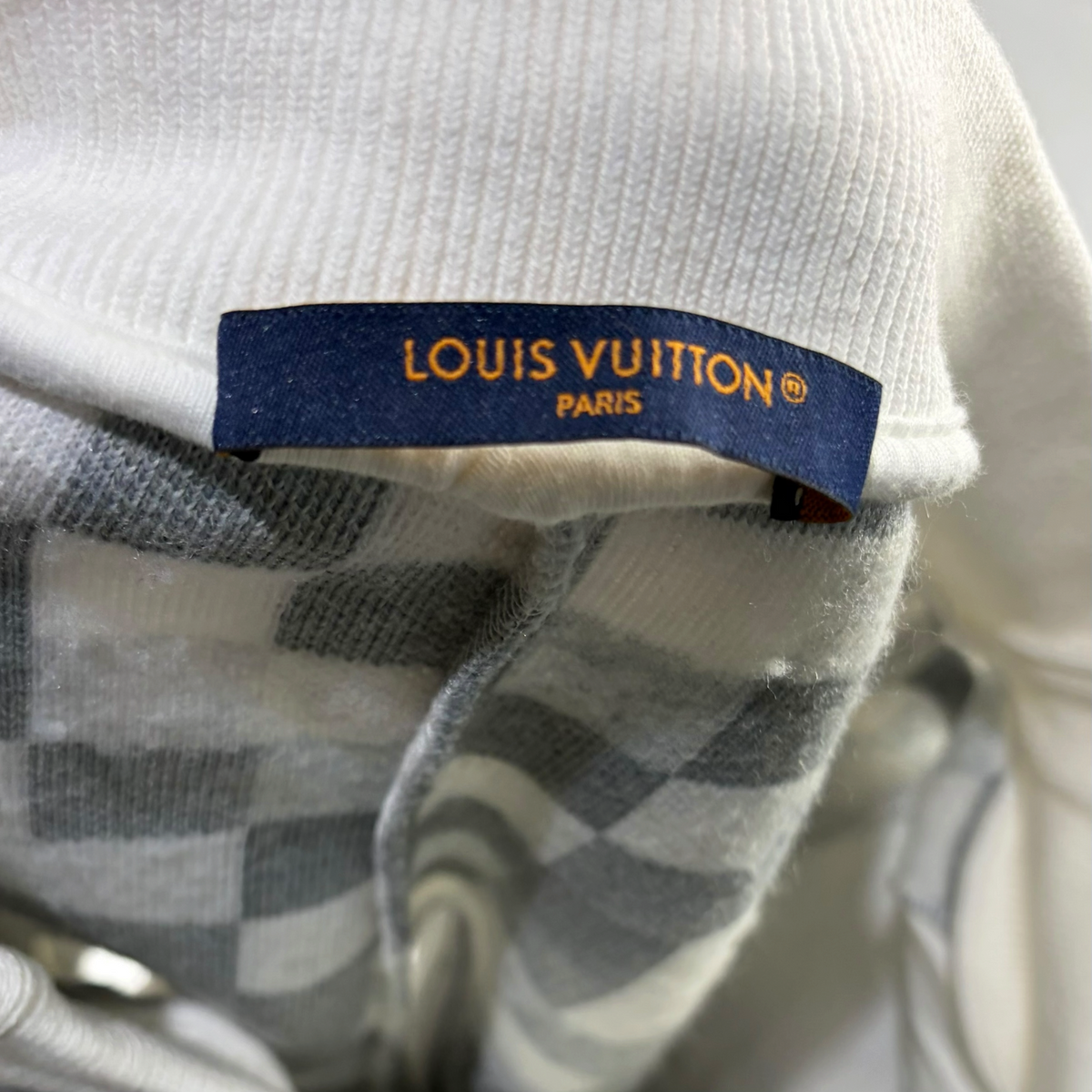 Louis Vuitton Damoflouge Shorts White/Grey