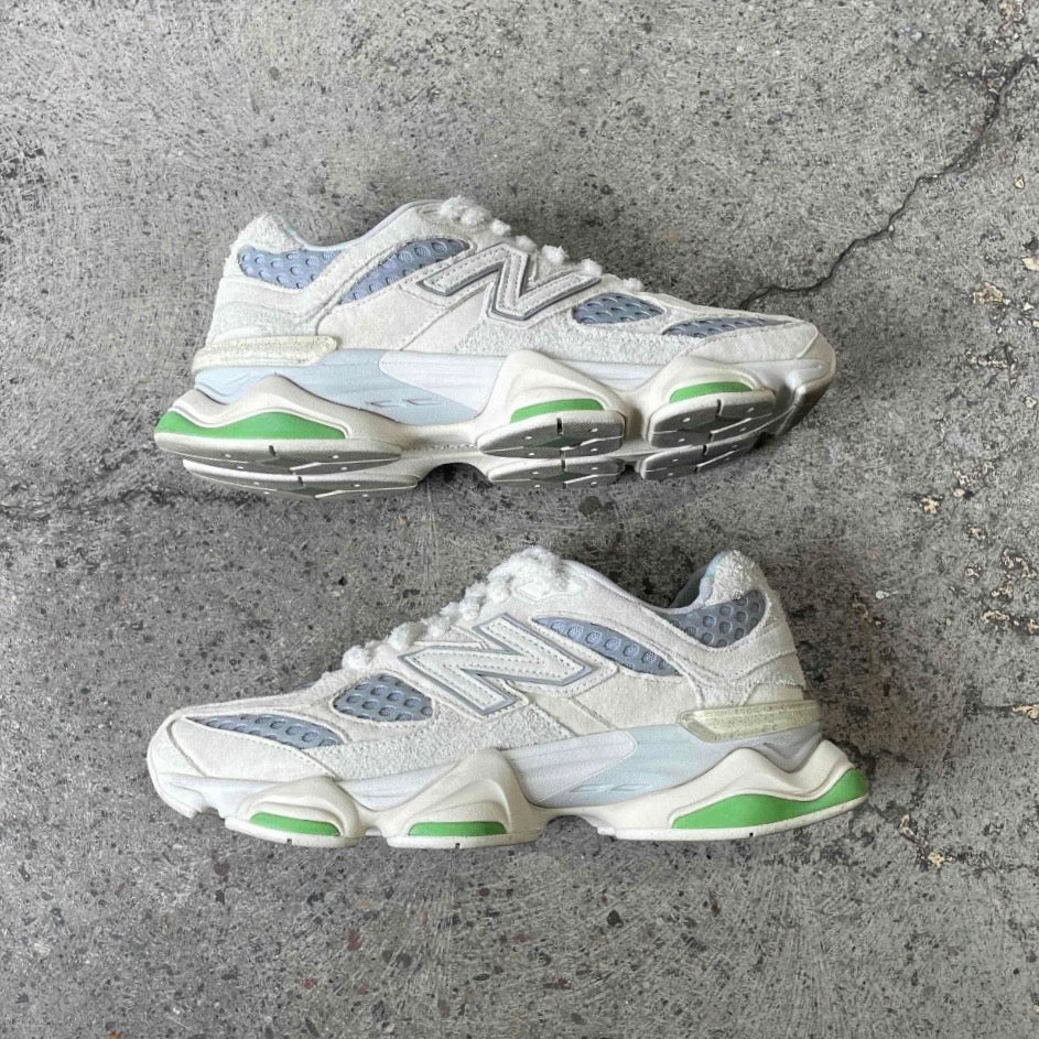 New Balance 9060 Bricks & Wood
