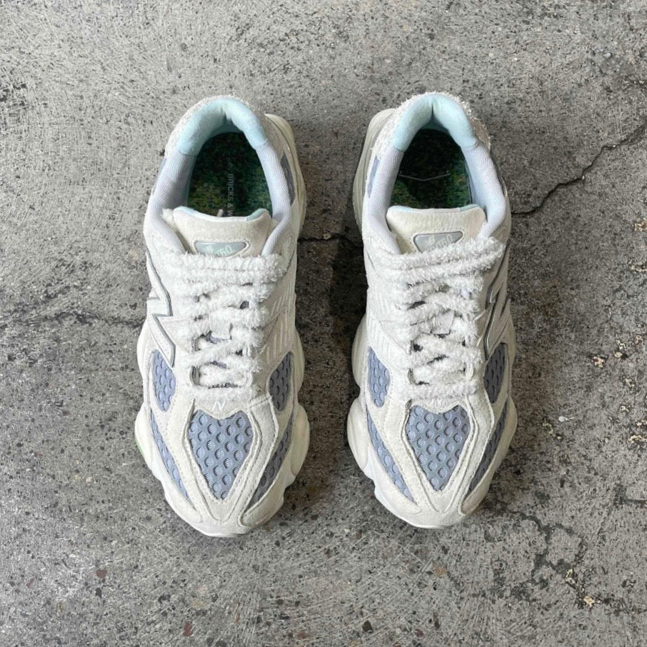 New Balance 9060 Bricks & Wood