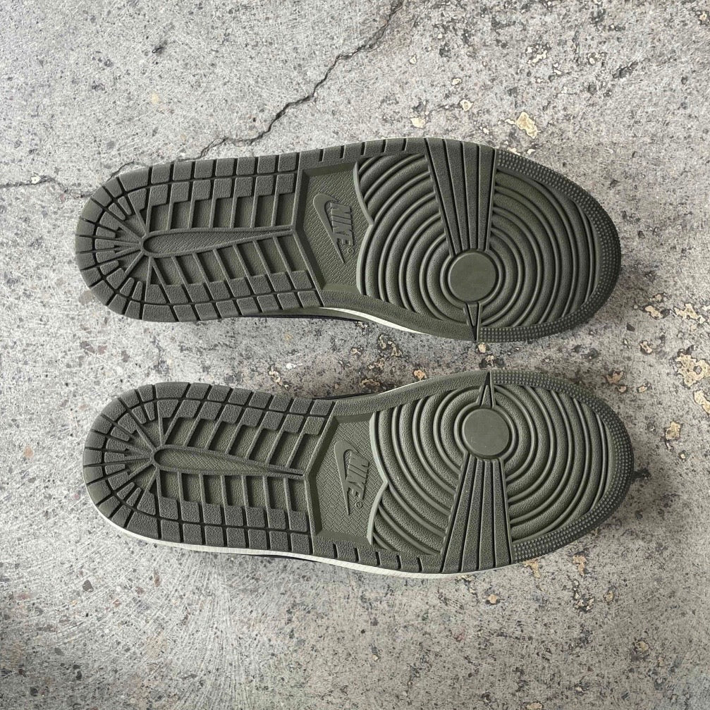 Jordan 1 Retro Low OG SP Travis Scott Medium Olive