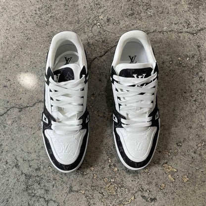 Louis Vuitton LV Trainer White Black