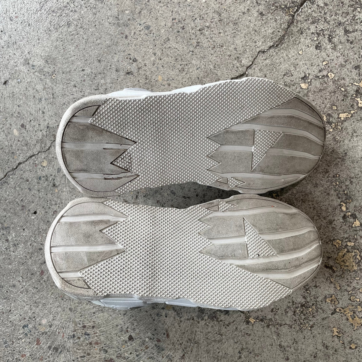 730 Footwear Baller Pro Asspizza Milk
