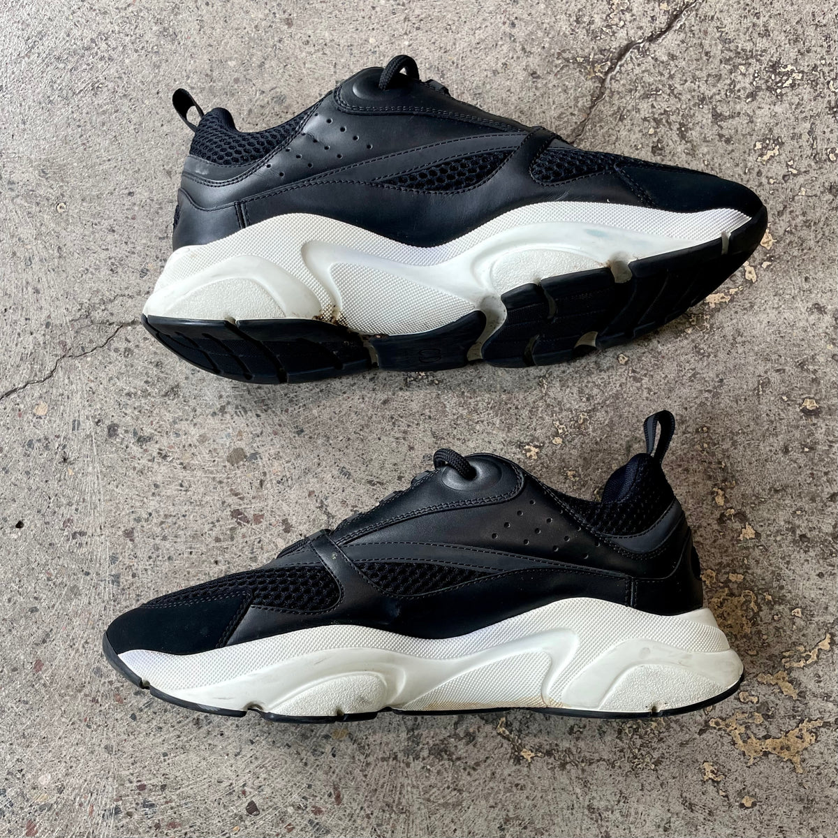 Dior B22 Black