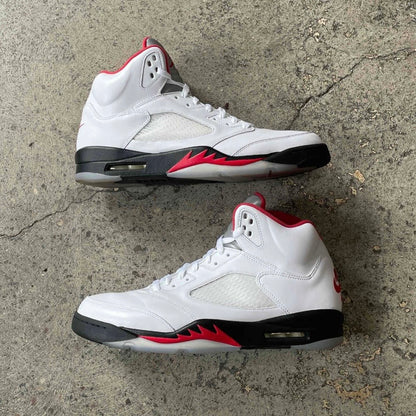 Jordan 5 Retro Fire Red Silver Tongue (2020)