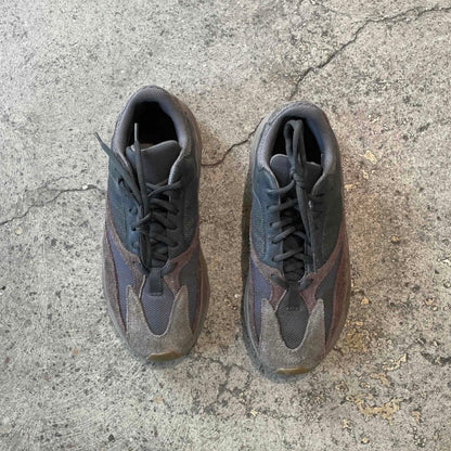 adidas Yeezy Boost 700 Mauve