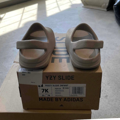 adidas Yeezy Slide Pure (Restock Pair) (Infants)