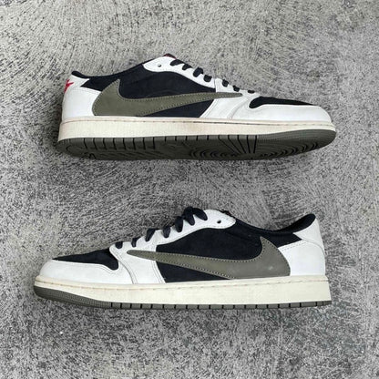 Jordan 1 Retro Low OG SP Travis Scott Olive (Women's)
