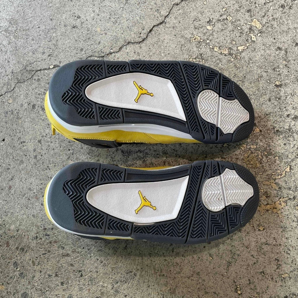 Jordan 4 Retro Lightning (2021)
