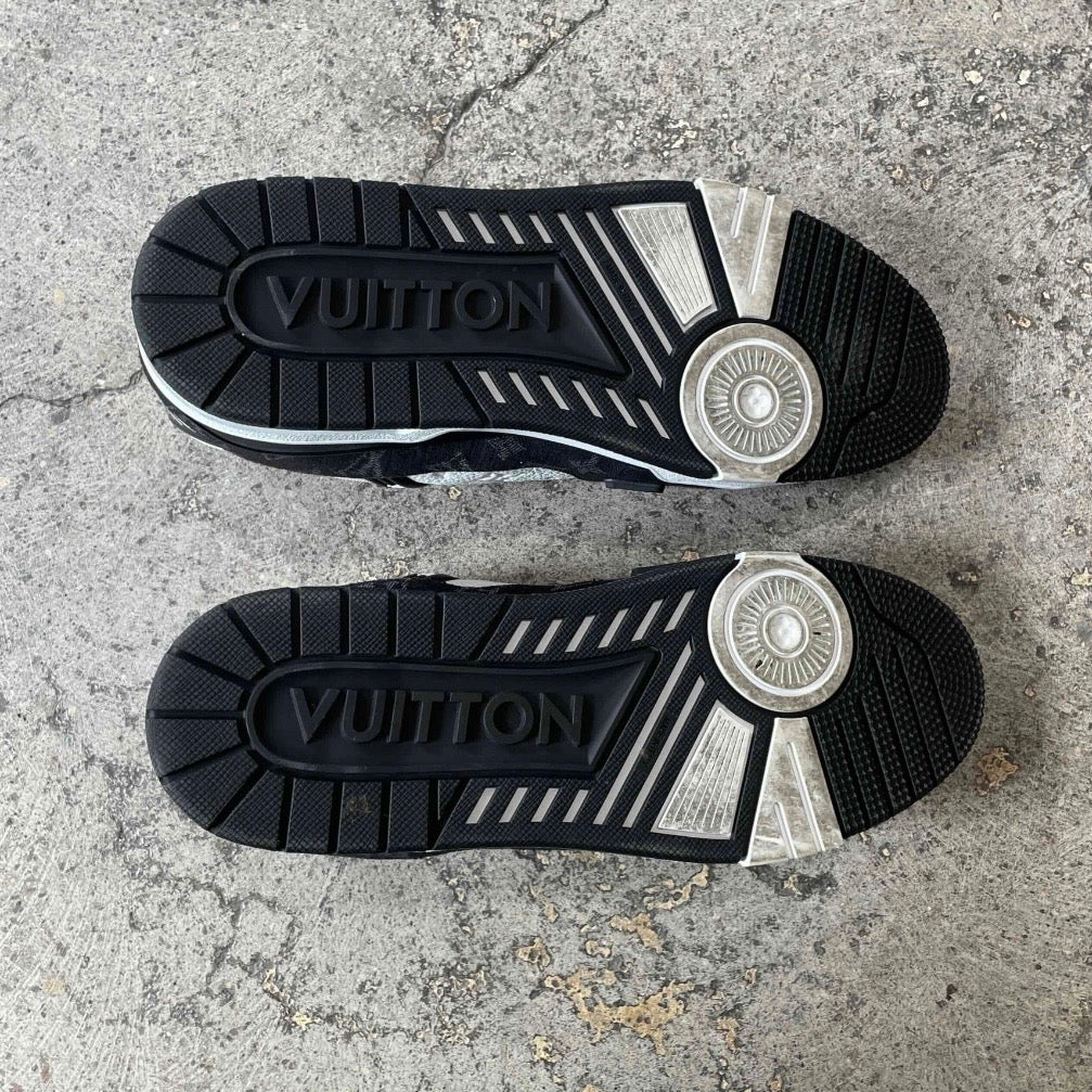 Louis Vuitton LV Trainer White Black