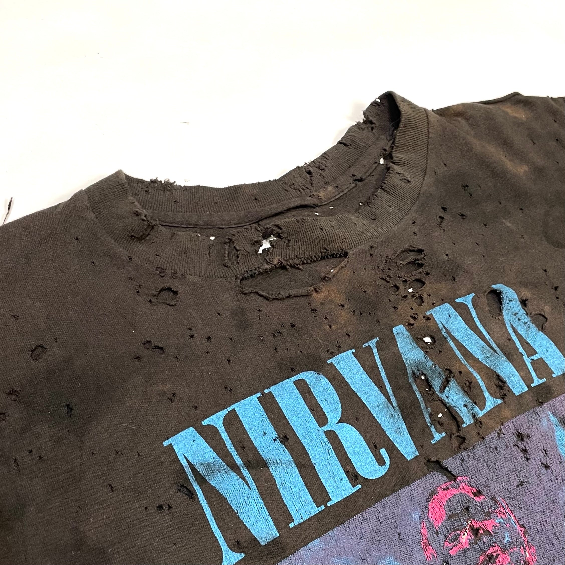 90's Nirvana Sliver Thrashed Tee Black
