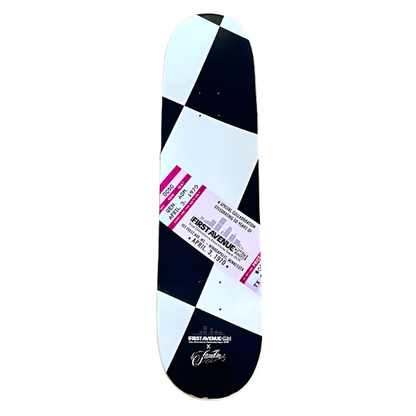 Familia First Avenue Skatedeck