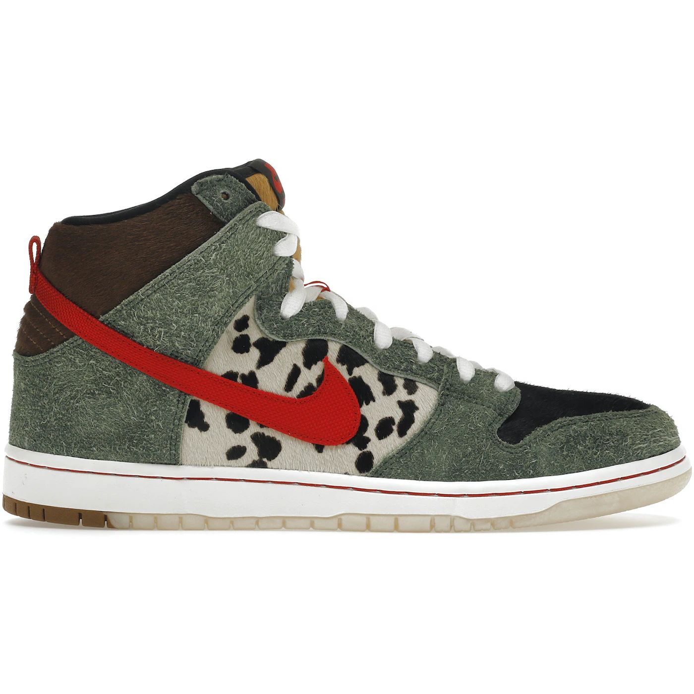 Nike SB Dunk High Dog Walker